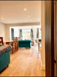 Tranquil Turquoise - 3 Bed House With Parking