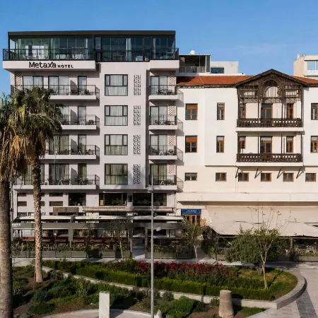 Metaxa Hotel - Urban Boutique Living