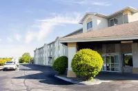 Baymont by Wyndham Maumee Toledo