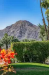 Indian Wells Resort Hotel - parking