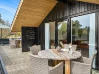 "Ilsi" - 1.5km from the Sea