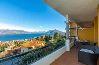 La Rosa Dei Venti Lake View Terrace - Happy Rentals - Condos