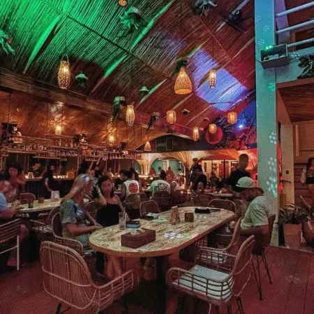 Happiness Hostel Boracay