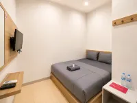 NamRoom at Tangki Lio - Pensions