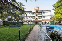 Valentines Retreat- Near Candolim Beach - Rooftop Pools