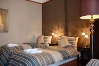 Tanes Hotel - Bãi đậu xe