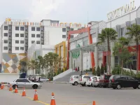 The Sun Hotel Madiun - ที่มีที่จอดรถ