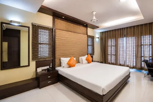 Hotel Harsha Residency - parking
