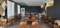 DM Hotel - breakfast