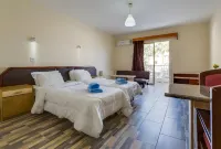 Antonis G. Hotel Apartments -  Apartamentos vacacionales