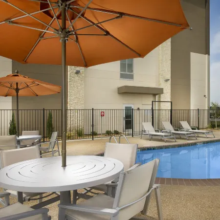 Holiday Inn Express & Suites BAY CITY by IHG