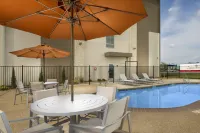 Holiday Inn Express & Suites BAY CITY by IHG - Pysäköinti