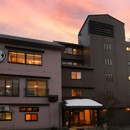 Kakeyu Onsen Kutsurogi No Yado Kuroiwa Ryokan