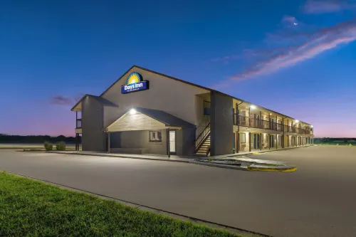 Days Inn by Wyndham Pratt - acceptant les animaux
