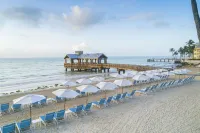 The Reach Key West, Curio Collection by Hilton - Bãi biển