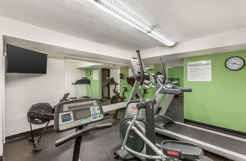 Best Western Plus Scottsdale Thunderbird Suites photo 2