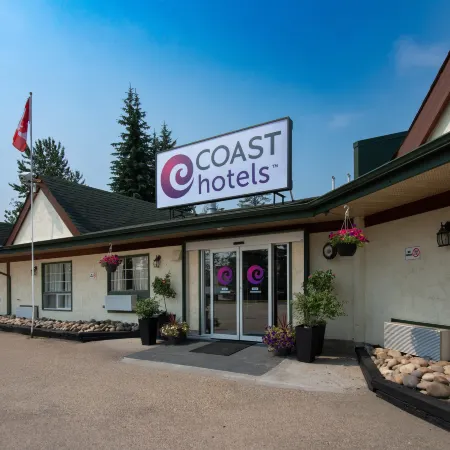 Coast Whitecourt Hotel