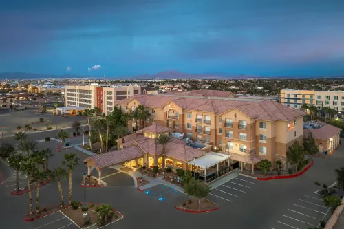 Hilton Garden Inn Las Vegas Strip South - Airport Shuttle