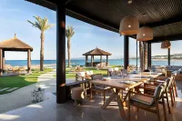 The St. Regis la Bahia Blanca Resort, Tamuda Bay - 朝食