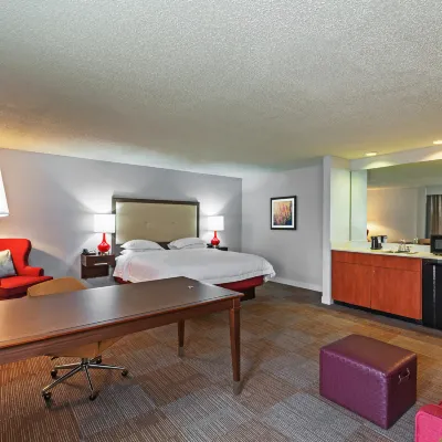 Hampton Inn Oklahoma City-Northwest Hotels near Kickingbird Square