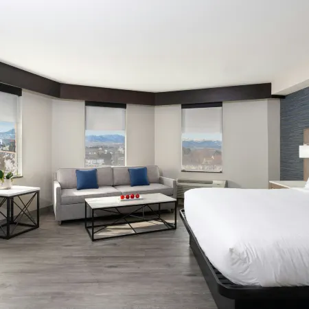DoubleTree by Hilton Hotel Denver - Thornton Hotels in Thornton