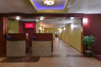 Red Roof Inn Chambersburg - parking