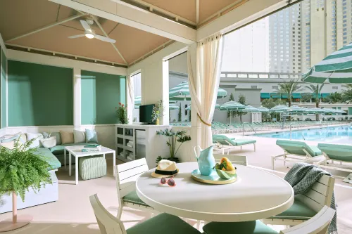 The Reserve at Park MGM - Infinity Pools