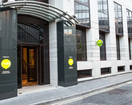Hub by Premier Inn London Westminster, Saint James' Park Hotels near St. James