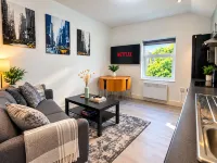 Cosy 1-Bed Flat on City Road, Central Cardiff - ห้องครัว