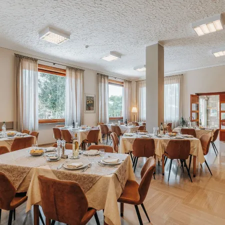Hotel Alpi