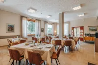 Hotel Alpi - 3-Star