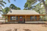 Cabin Near Bastrop State Park, 30 Mi to Austin - 3-Star