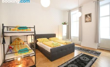 Apartments Opera - Housity