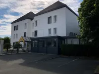 拉羅謝爾普瑞米爾經典飯店 尚邦住宿飯店