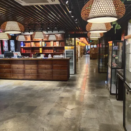 Jurong Mulanyuan Inn