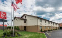 Red Roof Inn Binghamton North فنادق في بينغامتون