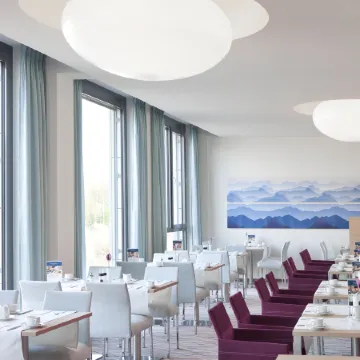 Best Western Plus Welcome Hotel Frankfurt Отели рядом с достопримечательностью «Нидеррад»