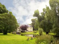 Chateau de Bellefontaine Hotels in Bayeux