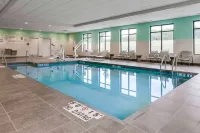 Hampton Inn and Suites Hudson - Pools