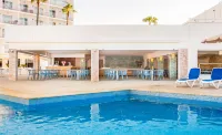 Globales Condes de Alcudia - ビーチサイド