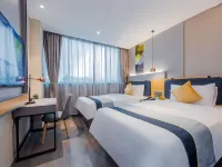 Homeinn Selected (Shanghai Wujiaochang University of Technology Yingkou Road Campus) Отели рядом с достопримечательностью «Янпу»