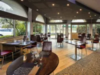 Hôtel Mercure Vienne Sud Chanas Hôtels à : Saint-Rambert-d'Albon