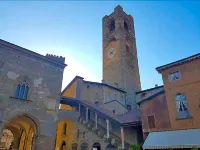 DONIZETTI ROYAL ROOMS