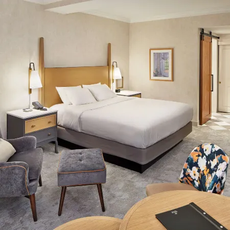 Hilton Pearl River