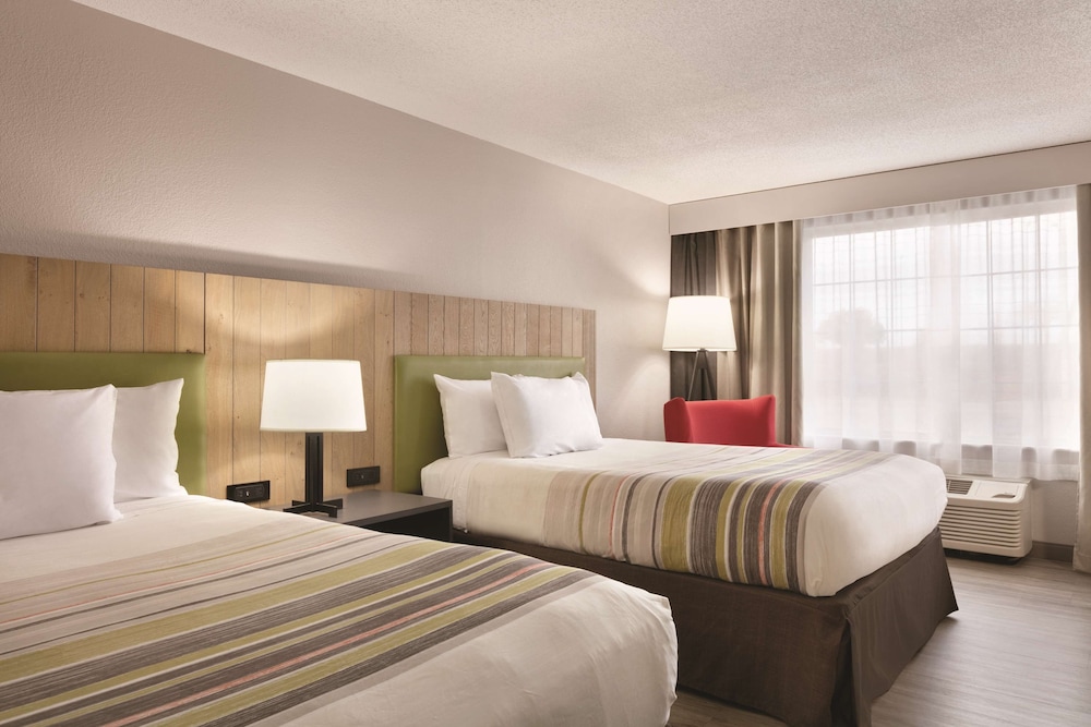 Country Inn & Suites by Radisson, London, KY