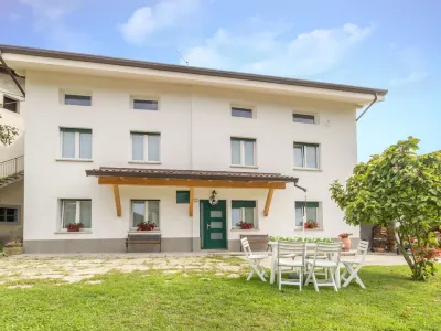 Casa Amica Animalborghetto 주변 호텔
