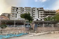 Oceanic Overview Suites
