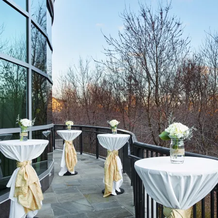 Homewood Suites by Hilton Rockville- Gaithersburg Отели рядом с достопримечательностью «Роквилл Таун сквер»