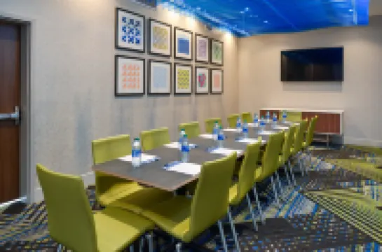 Holiday Inn Express & Suites ELKO by IHG