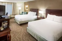 DoubleTree by Hilton Hotel Boston - Milford - Swimmingpools